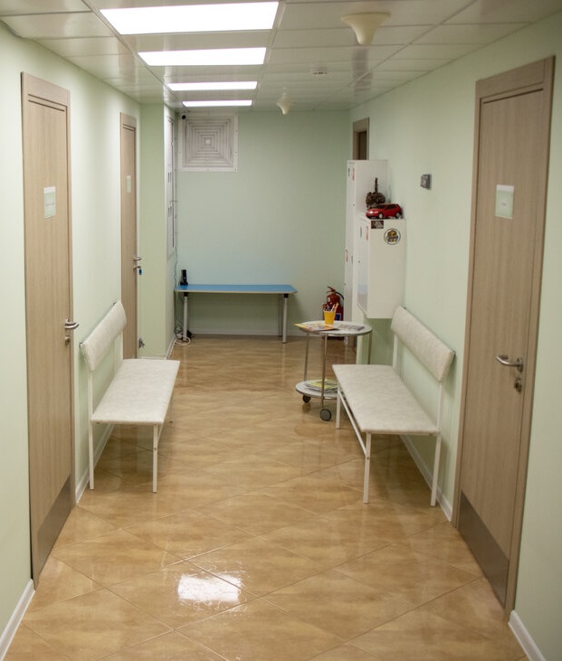 Двери для медицинских учреждений и больниц от ЭРМАНАС